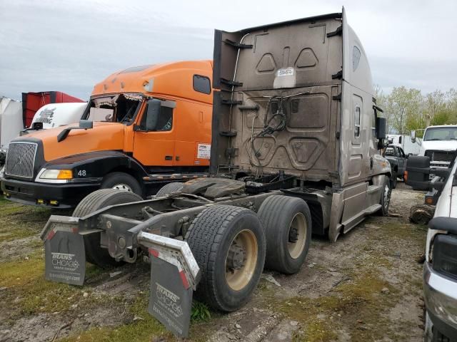 2014 Freightliner Cascadia 125