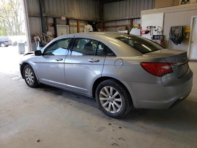 2013 Chrysler 200 Touring