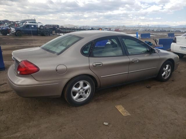 2002 Ford Taurus SE