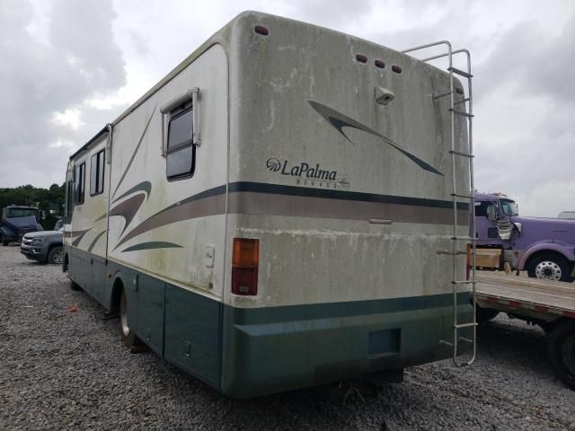 2002 Workhorse Custom Chassis Motorhome Chassis W22