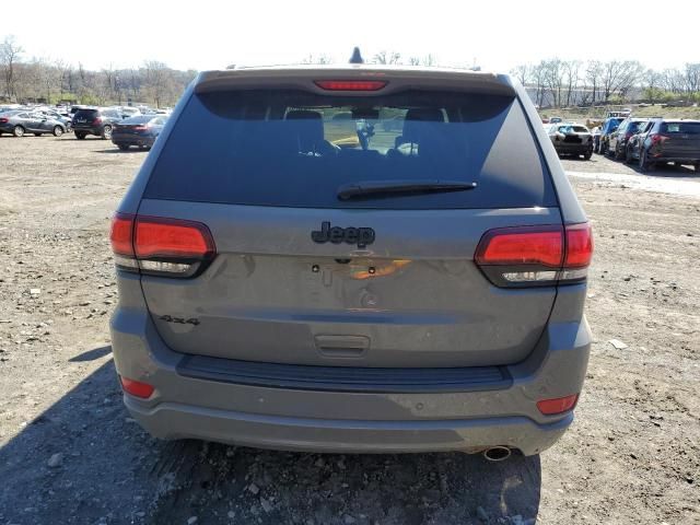 2020 Jeep Grand Cherokee Laredo