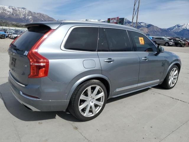 2017 Volvo XC90 T8