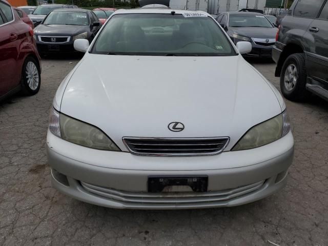 2000 Lexus ES 300