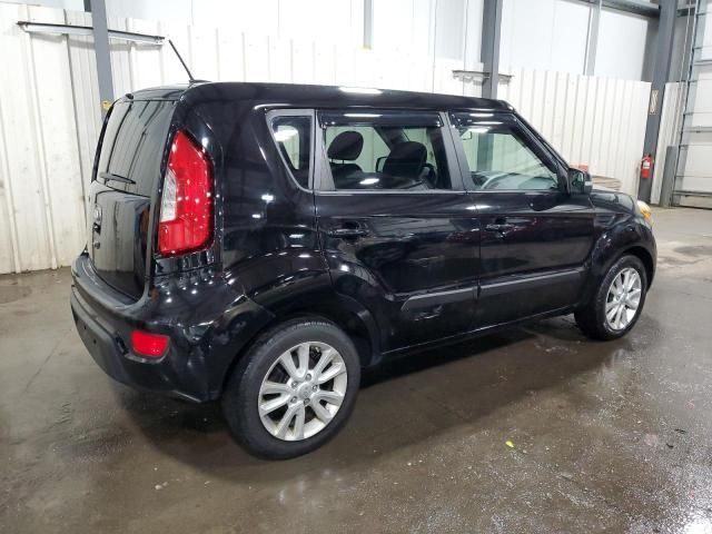 2013 KIA Soul +