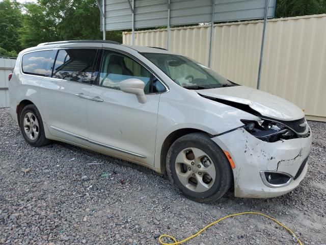 2017 Chrysler Pacifica Touring L Plus