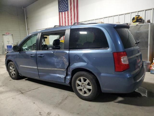 2012 Chrysler Town & Country Touring