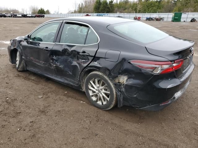 2022 Toyota Camry LE