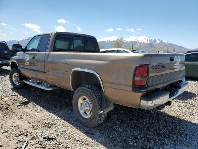 2000 Dodge RAM 2500