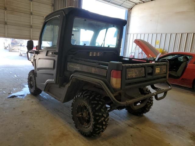 2023 John Deere Gator 4X4