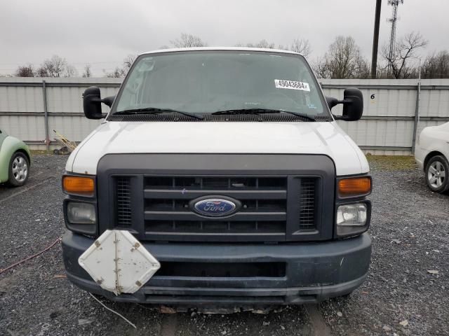 2010 Ford Econoline E150 Van