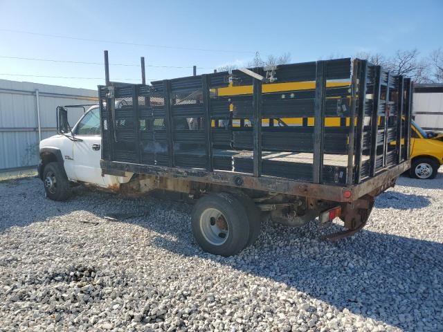 2004 GMC New Sierra C3500