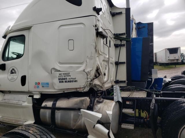 2017 Freightliner Cascadia 125