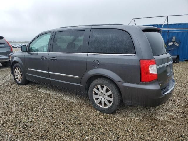 2016 Chrysler Town & Country Touring