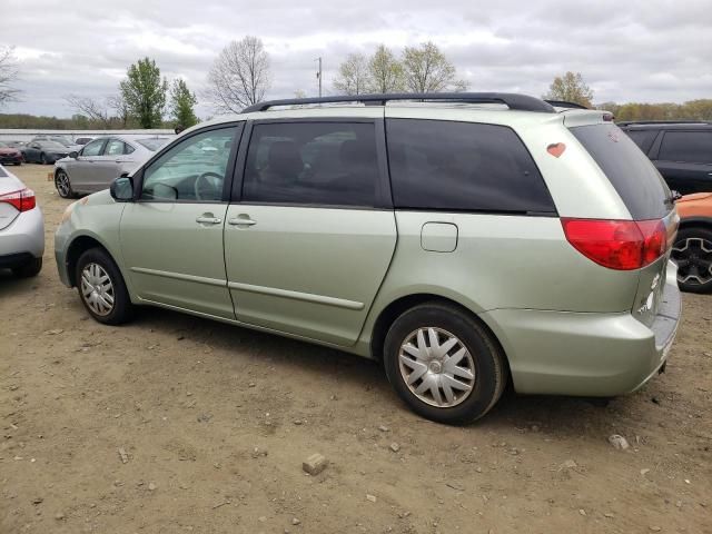 2009 Toyota Sienna CE