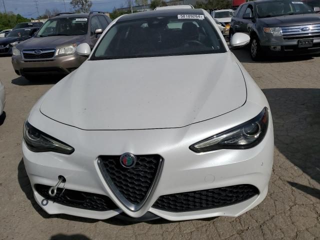 2018 Alfa Romeo Giulia TI Q4