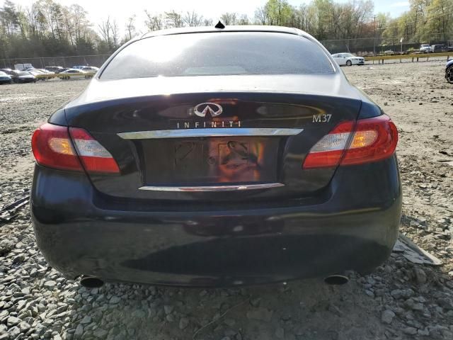 2012 Infiniti M37