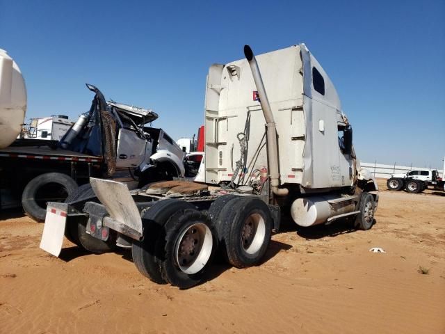 2005 Freightliner Conventional Columbia