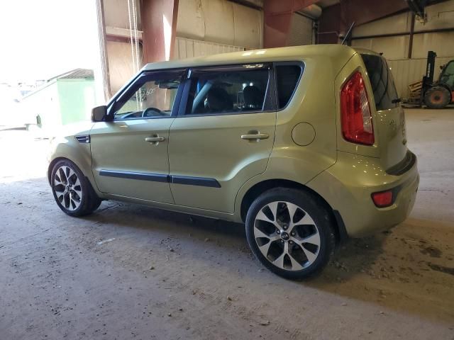 2013 KIA Soul +