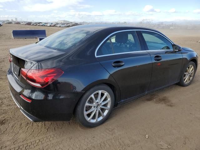 2019 Mercedes-Benz A 220