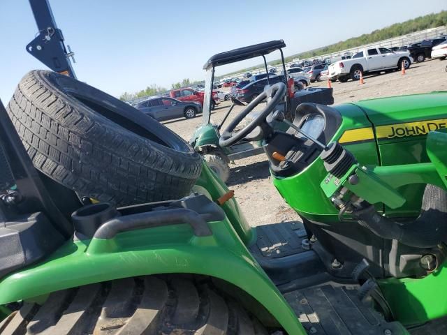 2022 John Deere 3038E