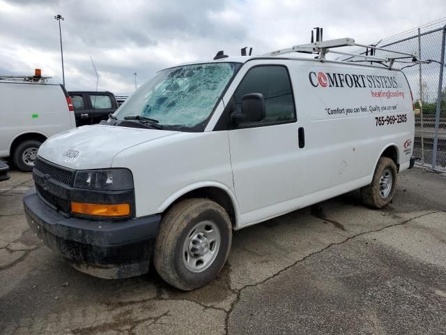 2020 Chevrolet Express G2500