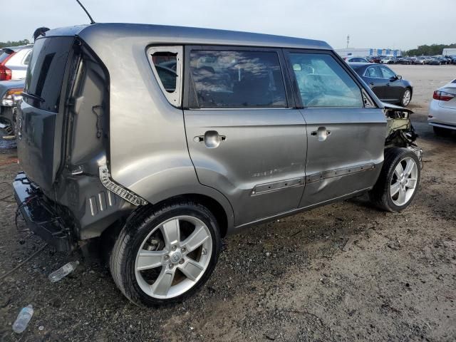 2011 KIA Soul +