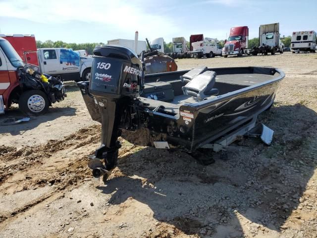 2010 Lund Marine Trailer