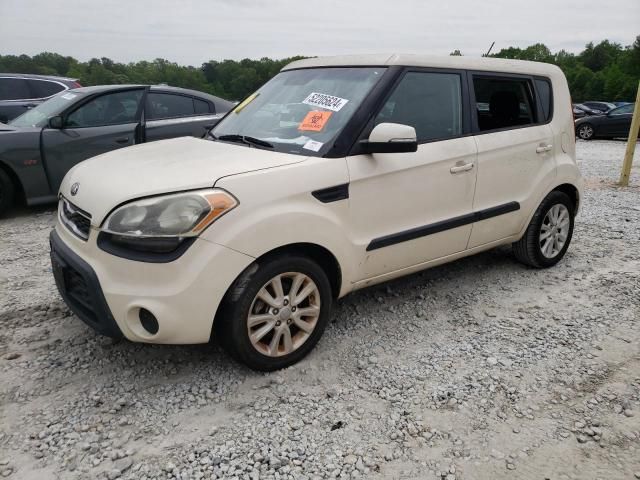 2013 KIA Soul +