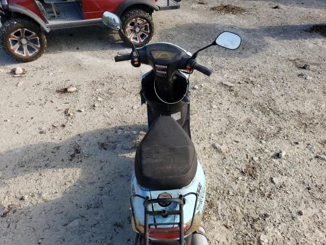 2019 TAI Moped