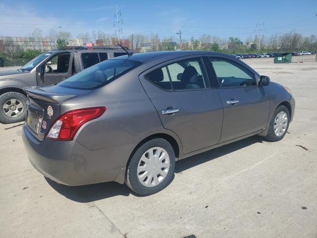 2014 Nissan Versa S