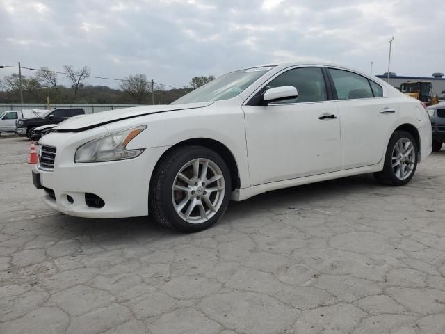 2010 Nissan Maxima S