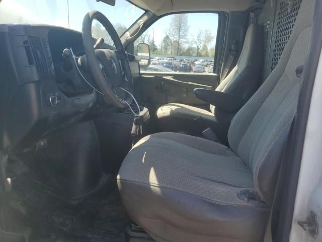 2009 Chevrolet Express G2500