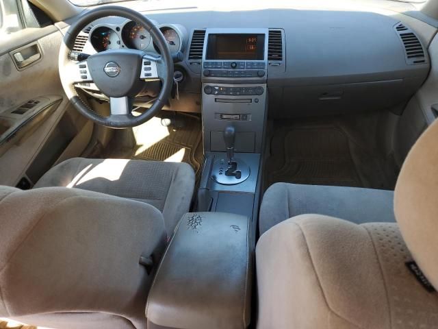 2004 Nissan Maxima SE