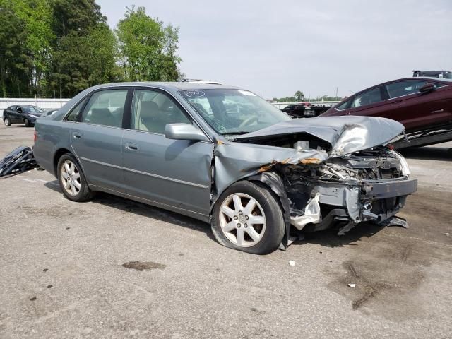 2004 Toyota Avalon XL