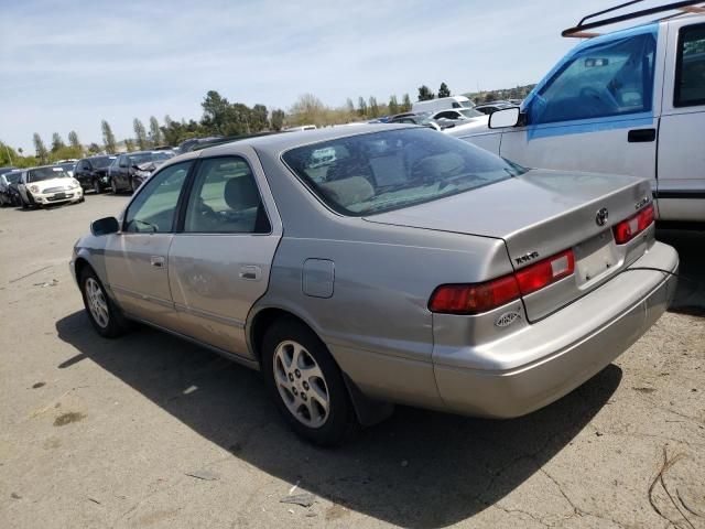 1998 Toyota Camry LE