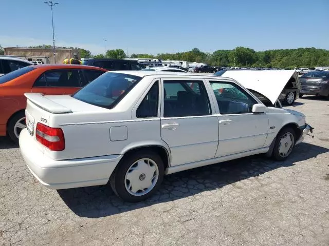 1998 Volvo S70