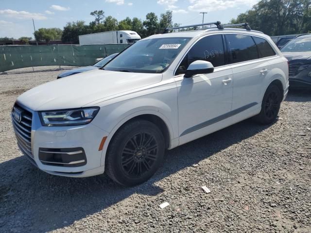 2017 Audi Q7 Premium Plus