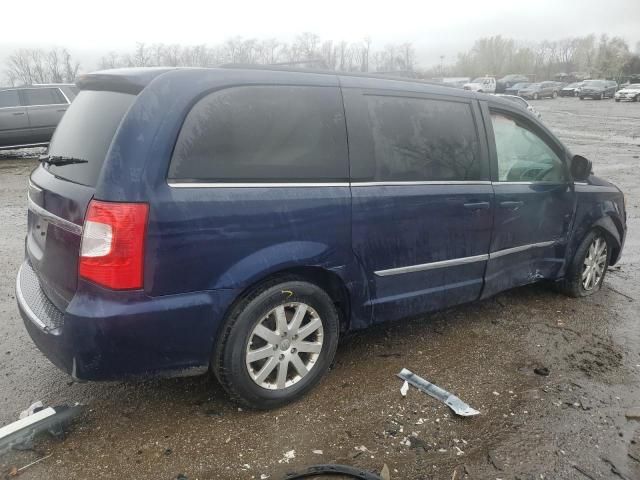 2013 Chrysler Town & Country Touring