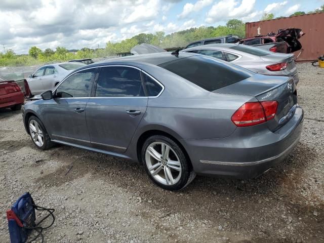 2013 Volkswagen Passat SEL