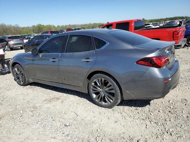 2017 Infiniti Q70 3.7