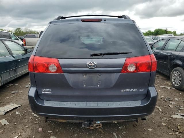 2006 Toyota Sienna XLE