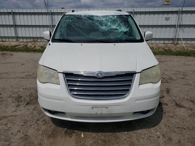 2010 Chrysler Town & Country Touring