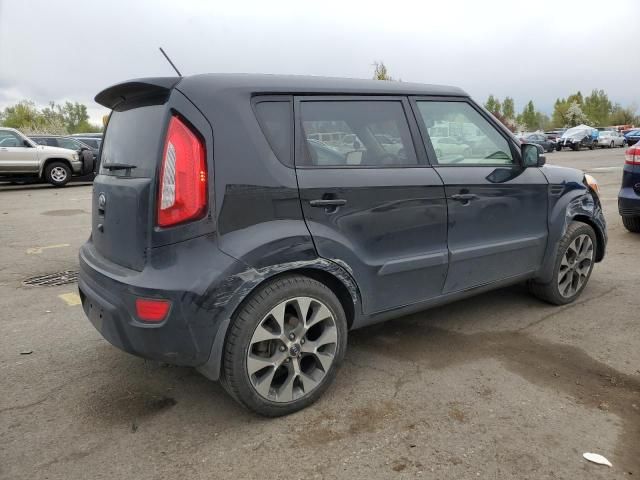 2013 KIA Soul +