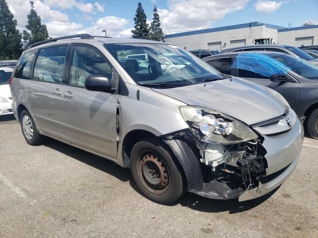 2009 Toyota Sienna CE