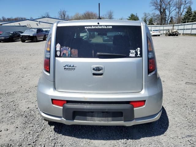 2011 KIA Soul +