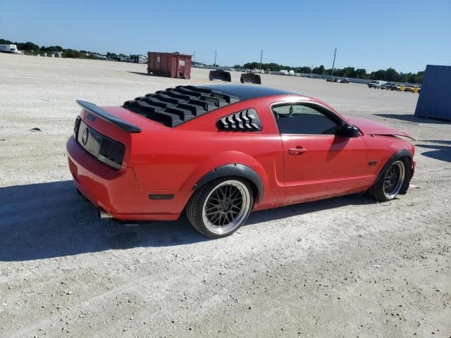 2005 Ford Mustang GT