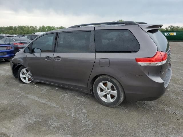 2012 Toyota Sienna LE