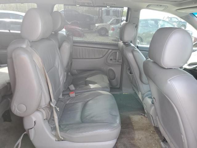 2006 Toyota Sienna XLE