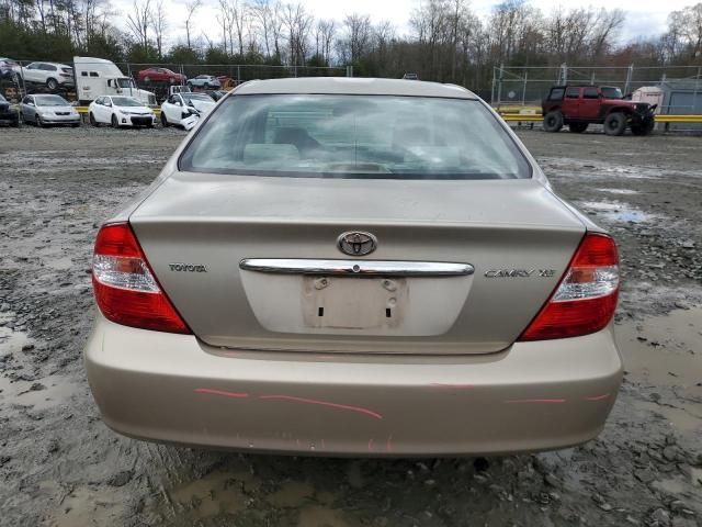 2004 Toyota Camry LE