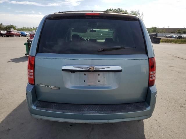 2008 Chrysler Town & Country Touring